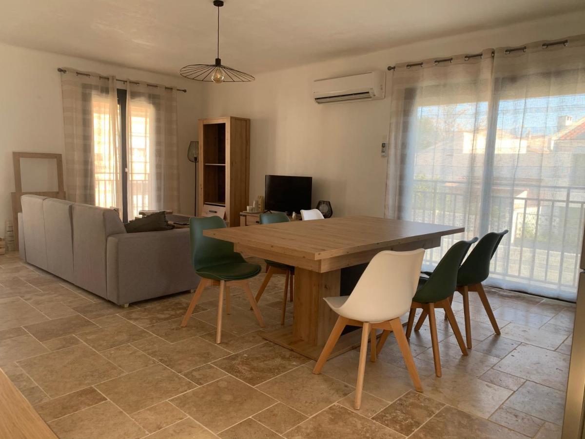 Villa 18 Нарбон Екстериор снимка